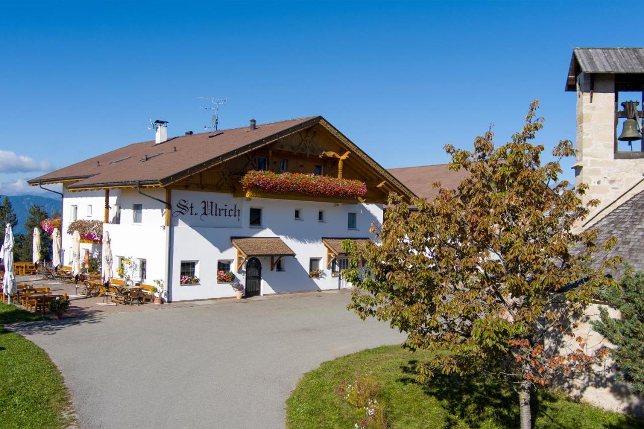 Gasthof St. Ulrich Meltina Exteriér fotografie