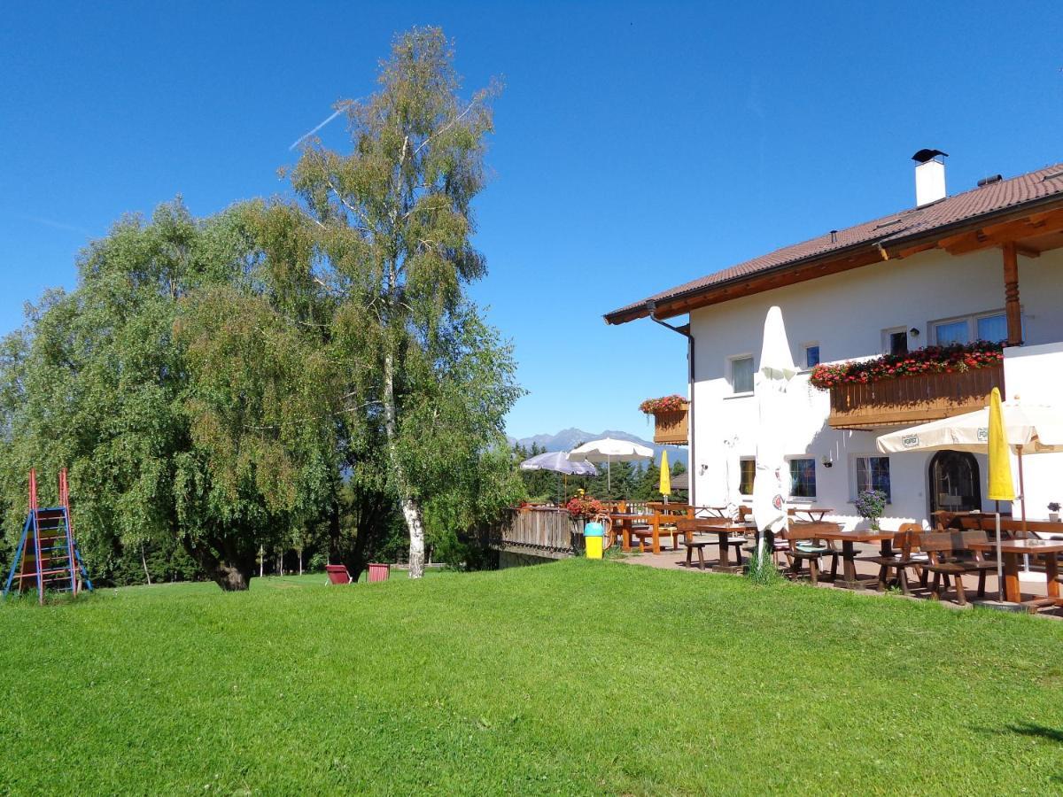 Gasthof St. Ulrich Meltina Exteriér fotografie